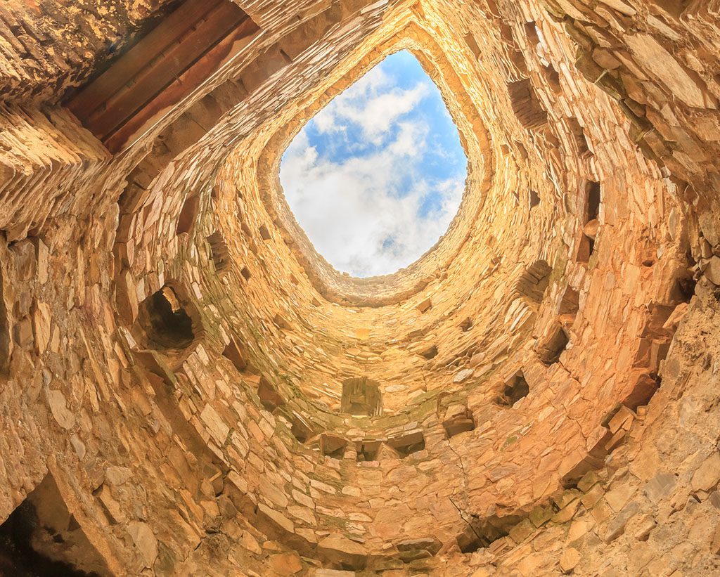 Башня крепости Ананури. Вид изнутри