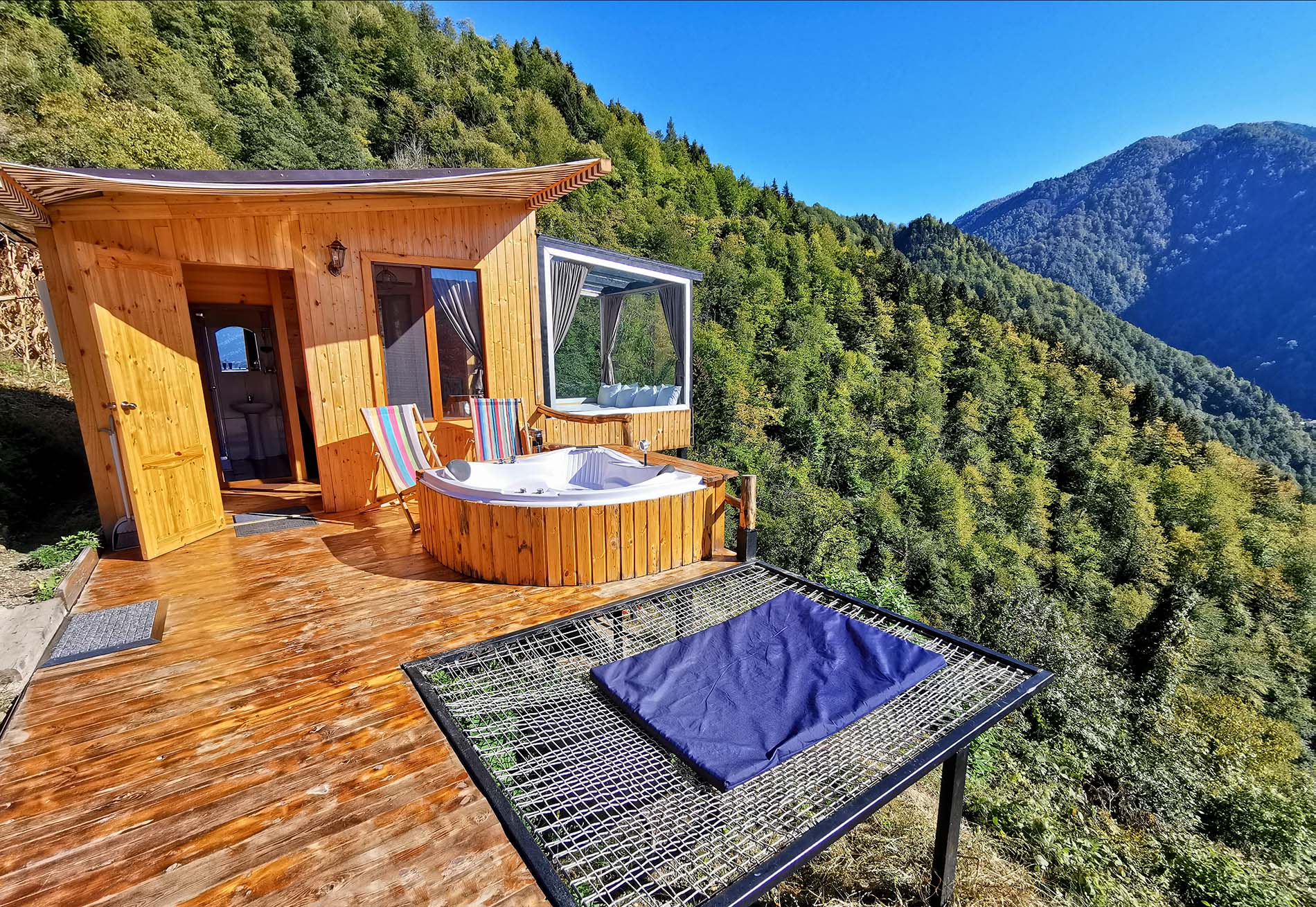 купить дом в грузии в горах